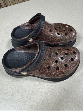 Crocs Bae Platform Glitter Pride Clogs Size 5 Like New!